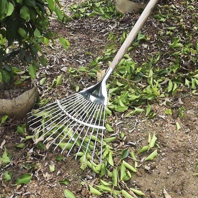 16 teeth stainless steel leaf rake