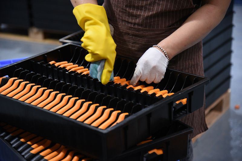 Atelye enstalasyon ak anbalaj